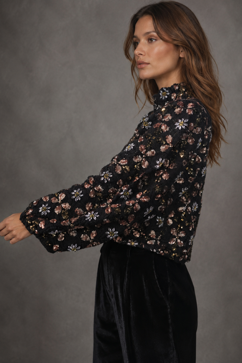 TOP BORDADO FLOWERS NEGRO