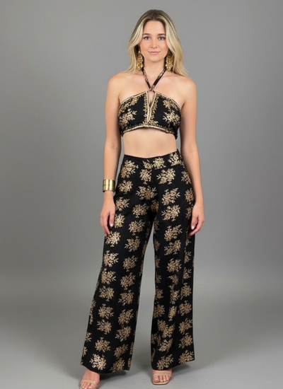 pantalón boho negro, pantalón dorado foil, palazzo mujer, pantalón ancho boho chic, ropa bohemia Indari, conjunto boho, moda artesanal, Indari Chile, ropa con estampado dorado.