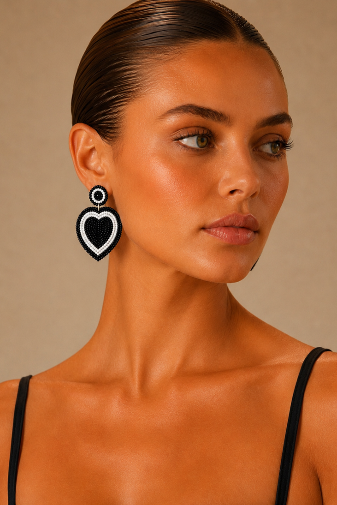 AROS HEART BLACK/WHITE