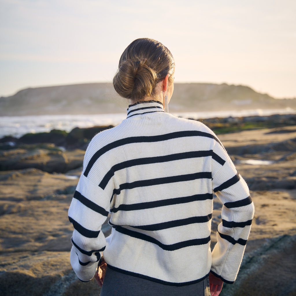 SWEATER STRIPED BLACK/WHITE