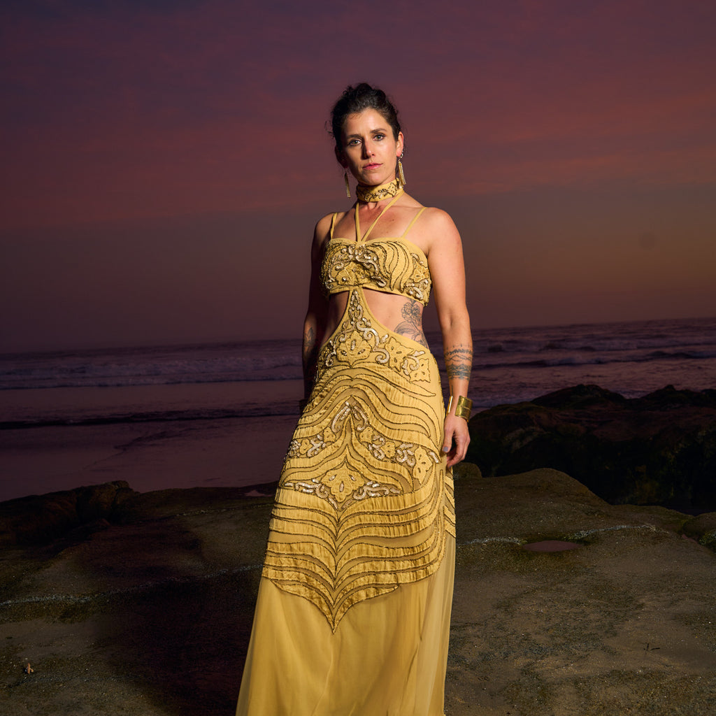VESTIDO MAXI PIHU GOLD