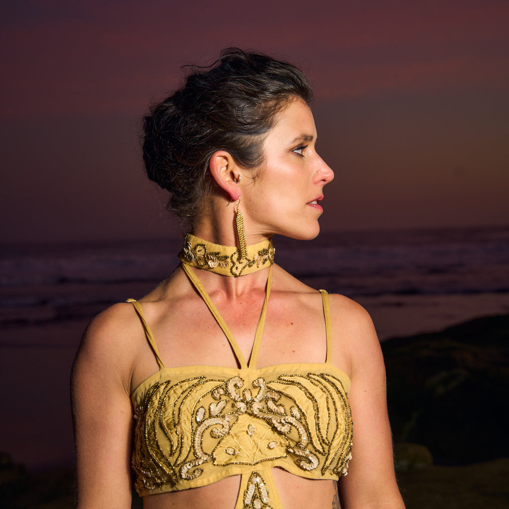 VESTIDO MAXI PIHU GOLD
