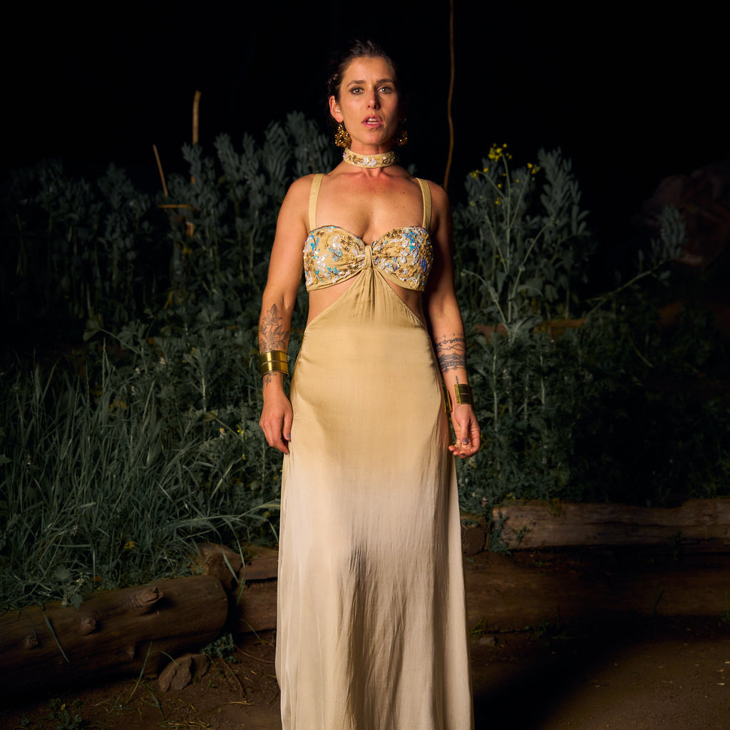 VESTIDO MAXI AMIRA BEIGE