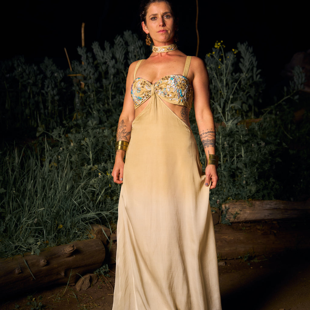 VESTIDO MAXI AMIRA BEIGE